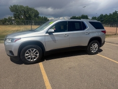 Used 2018  Chevrolet Traverse 4d SUV AWD LT Cloth w&sol;1LT at Naples Auto Sales near Vernal&comma; UT