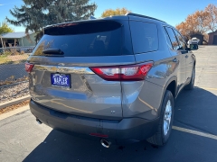 Used 2020  Chevrolet Traverse 4d SUV AWD LT Cloth w/1LT at Naples Auto Sales near Vernal, UT
