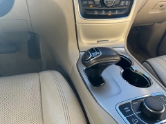 Used 2015  Jeep Grand Cherokee 4d SUV 4WD Overland at Naples Auto Sales near Vernal, UT