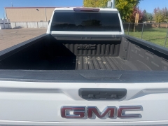 Used 2022  GMC Sierra 2500HD 4WD Crew Cab 159" SLE Dsl at Naples Auto Sales near Vernal&comma; UT