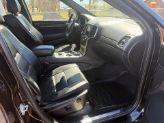 Used 2018  Jeep Grand Cherokee 4d SUV 4WD Overland V6 High Altitude at Naples Auto Sales near Vernal&comma; UT