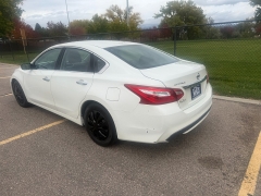 Used 2016  Nissan Altima 4d Sedan 2&period;5L at Naples Auto Sales near Vernal&comma; UT