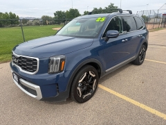 Used 2025  Kia Telluride S AWD at Naples Auto Sales near Vernal&comma; UT