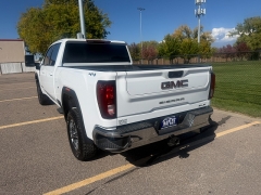 Used 2022  GMC Sierra 2500HD 4WD Crew Cab 159" SLE Dsl at Naples Auto Sales near Vernal&comma; UT