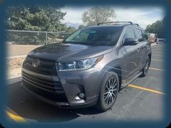 Used 2017 Toyota Highlander 4d SUV AWD SE at Naples Auto Sales near Vernal, UT