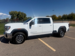 Used 2022  GMC Sierra 2500HD 4WD Crew Cab 159" SLE Dsl at Naples Auto Sales near Vernal&comma; UT
