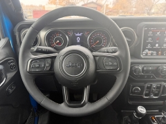 Used 2023  Jeep Gladiator Sport S 4x4 at Naples Auto Sales near Vernal&comma; UT