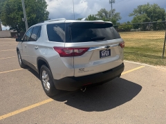 Used 2018  Chevrolet Traverse 4d SUV AWD LT Cloth w&sol;1LT at Naples Auto Sales near Vernal&comma; UT