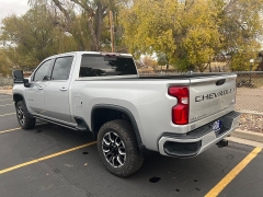 Used 2022 Chevrolet Silverado 3500HD 4WD Crew Cab 159" High Country Dsl at Naples Auto Sales near Vernal, UT
