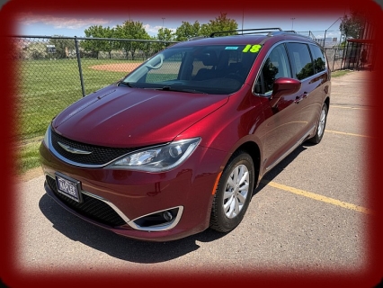 Used 2018 Chrysler Pacifica 4d Wagon Touring L Plus at Naples Auto Sales near Vernal, UT
