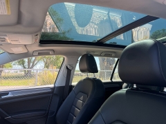 Used 2017  Volkswagen Golf Alltrack 4d Wagon TSI SE 4motion Auto at Naples Auto Sales near Vernal&comma; UT