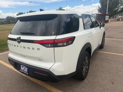 Used 2024  Nissan Pathfinder S 4WD at Naples Auto Sales near Vernal&comma; UT