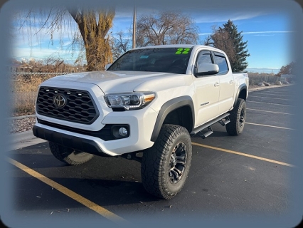 Used 2022 Toyota Tacoma 4WD TRD Off Road Double Cab 5ft Bed V6 AT at Naples Auto Sales near Vernal, UT