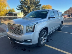 Used 2017  GMC Yukon XL 4d SUV 4WD Denali at Naples Auto Sales near Vernal, UT