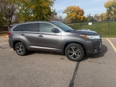 Used 2018  Toyota Highlander 4d SUV AWD LE at Naples Auto Sales near Vernal&comma; UT