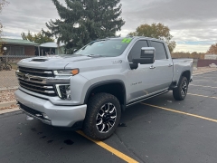 Used 2022 Chevrolet Silverado 3500HD 4WD Crew Cab 159" High Country Dsl at Naples Auto Sales near Vernal, UT
