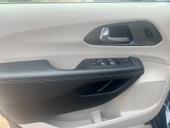 Used 2023 Chrysler Pacifica Touring L FWD at Naples Auto Sales near Vernal, UT