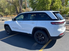 Used 2024  Jeep Grand Cherokee Altitude X 4x4 at Naples Auto Sales near Vernal, UT
