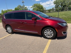 Used 2018  Chrysler Pacifica 4d Wagon Touring L Plus at Naples Auto Sales near Vernal&comma; UT