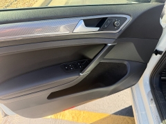 Used 2017  Volkswagen Golf Alltrack 4d Wagon TSI SE 4motion Auto at Naples Auto Sales near Vernal&comma; UT