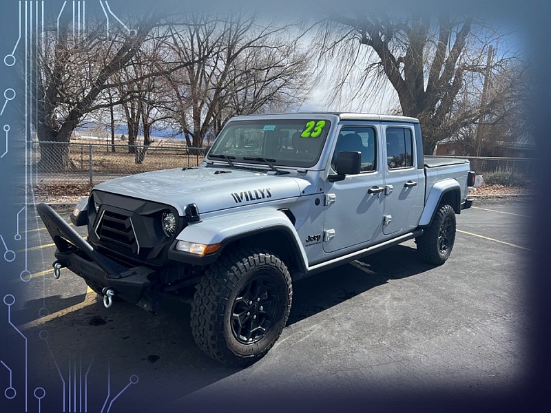 Used 2023  Jeep Gladiator Willys 4x4 at Naples Auto Sales near Vernal, UT