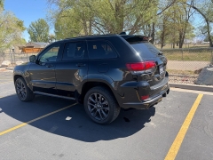 Used 2018  Jeep Grand Cherokee 4d SUV 4WD Overland V6 High Altitude at Naples Auto Sales near Vernal&comma; UT