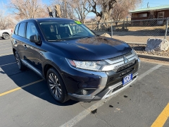Used 2020  Mitsubishi Outlander 4d SUV AWC ES at Naples Auto Sales near Vernal&comma; UT