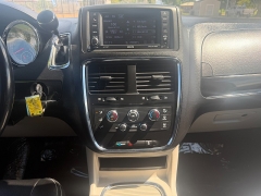 Used 2019  Dodge Grand Caravan 4d Wagon SXT at Naples Auto Sales near Vernal&comma; UT