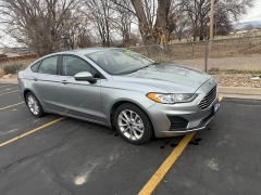 Used 2020  Ford Fusion Hybrid 4d Sedan FWD SE at Naples Auto Sales near Vernal&comma; UT