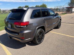 Used 2020  Jeep Grand Cherokee 4d SUV 4WD Laredo Altitude at Naples Auto Sales near Vernal&comma; UT