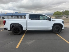 Used 2022  GMC Sierra 1500 4WD Crew Cab 157" Elevation at Naples Auto Sales near Vernal&comma; UT