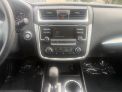 Used 2016  Nissan Altima 4d Sedan 2&period;5L at Naples Auto Sales near Vernal&comma; UT