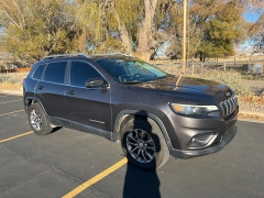 Used 2019  Jeep Cherokee 4d SUV 4WD Latitude Plus 3.2L at Naples Auto Sales near Vernal, UT
