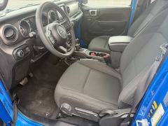 Used 2023  Jeep Gladiator Sport S 4x4 at Naples Auto Sales near Vernal&comma; UT