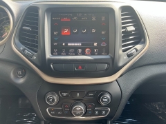 Used 2014 Jeep Cherokee 4d SUV 4WD Latitude V6 at Naples Auto Sales near Vernal, UT