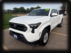 Used 2024  Toyota Tacoma 4WD SR5 Double Cab 6ft Bed AT at Naples Auto Sales near Vernal&comma; UT