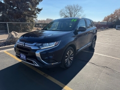 Used 2020  Mitsubishi Outlander 4d SUV AWC ES at Naples Auto Sales near Vernal&comma; UT