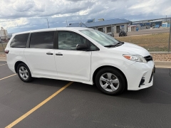 Used 2019  Toyota Sienna 4d Wagon FWD L 7-Passenger at Naples Auto Sales near Vernal&comma; UT