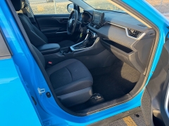 Used 2019  Toyota RAV4 4d SUV AWD LE at Naples Auto Sales near Vernal&comma; UT