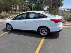 Used 2017  Ford Focus 4d Sedan SE at Naples Auto Sales near Vernal&comma; UT