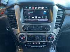 Used 2017  GMC Yukon XL 4d SUV 4WD Denali at Naples Auto Sales near Vernal, UT