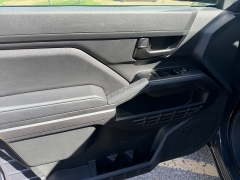 Used 2024  Toyota Tacoma 4WD SR5 Double Cab 5ft Bed AT at Naples Auto Sales near Vernal&comma; UT