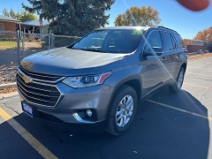 Used 2020  Chevrolet Traverse 4d SUV AWD LT Cloth w/1LT at Naples Auto Sales near Vernal, UT