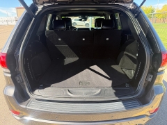 Used 2020  Jeep Grand Cherokee 4d SUV 4WD Laredo Altitude at Naples Auto Sales near Vernal&comma; UT