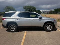 Used 2018  Chevrolet Traverse 4d SUV AWD LT Cloth w&sol;1LT at Naples Auto Sales near Vernal&comma; UT