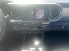 Used 2017 Toyota Tacoma 4WD Double Cab TRD Sport Auto at Naples Auto Sales near Vernal, UT