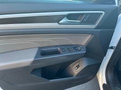 Used 2021  Volkswagen Atlas 3.6L V6 SE w/Technology 4MOTION at Naples Auto Sales near Vernal, UT