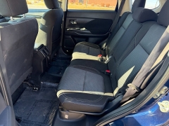 Used 2020  Mitsubishi Outlander 4d SUV AWC ES at Naples Auto Sales near Vernal&comma; UT