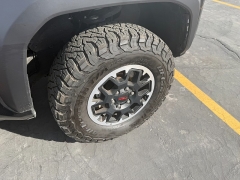 Used 2025  Toyota Tacoma 4WD TRD Off Road Double Cab 5ft Bed AT at Naples Auto Sales near Vernal&comma; UT