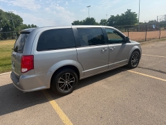 Used 2018  Dodge Grand Caravan 4d Wagon SE at Naples Auto Sales near Vernal&comma; UT